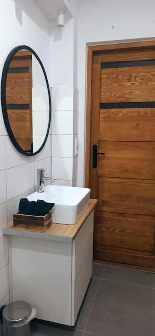 Apartment Rajzefiber - Spodek - Mck - Nospr Katowice Ngoại thất bức ảnh